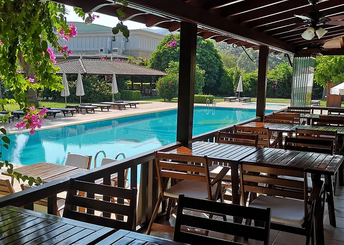 Hotel Efe Gocek 2*