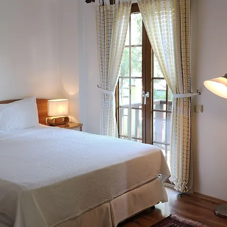Hotel Efe Gocek 2*